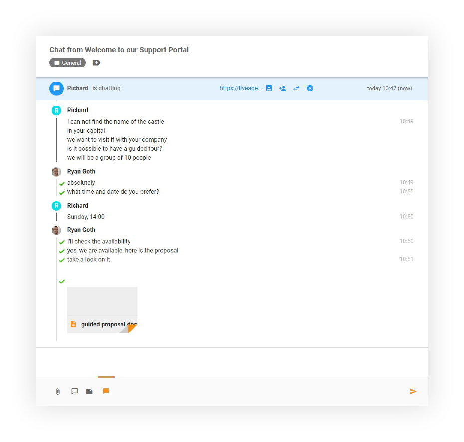 Adjuntos en chat en vivo