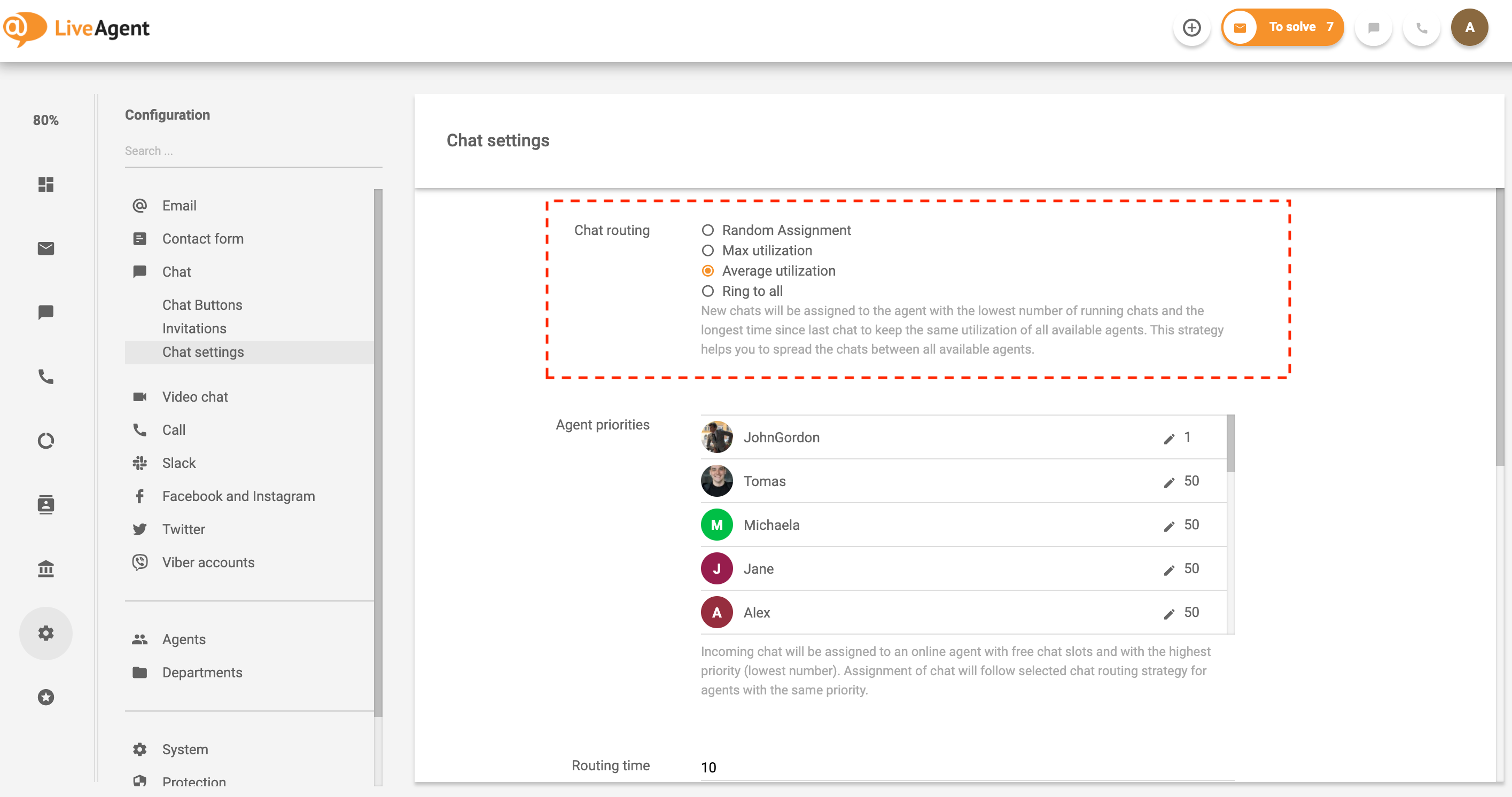 Distribución automática de tickets y enrutamiento de chat