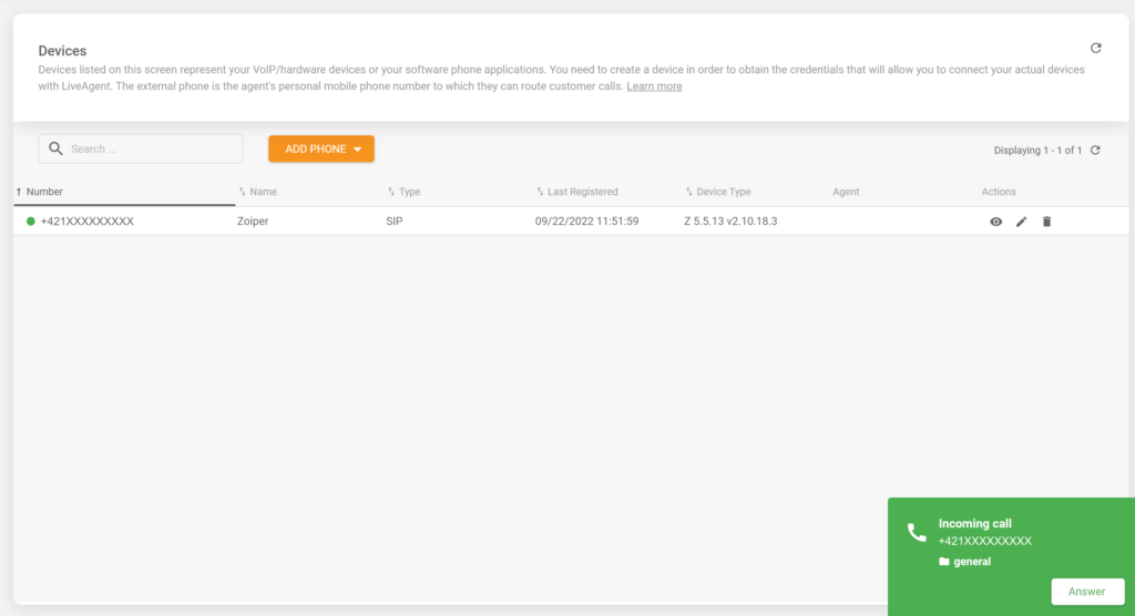 Una imagen que muestra una llamada entrante en un softphone Zoiper integrado exitosamente con el software de help desk LiveAgent
